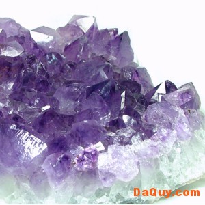 thach anh tim amethyst Thạch Anh Tím (Amethyst)   Nguồn gốc và đặc tính chữa bệnh trong dân gian